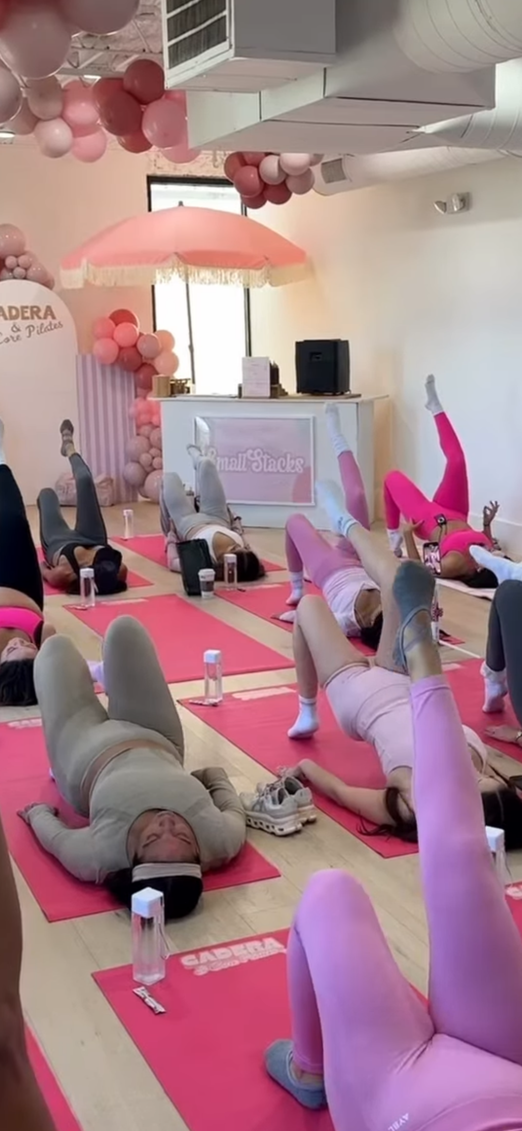 Con Altura Studio (FULL STUDIO) Rental